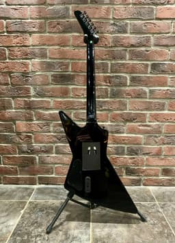 Электрогитара Explorer с Floyd Rose (активы) - миниатюра 10