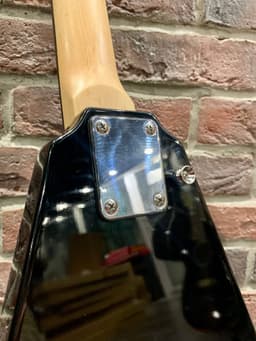 Электрогитара Flying V Blue Rabbit Edition - изображение 6